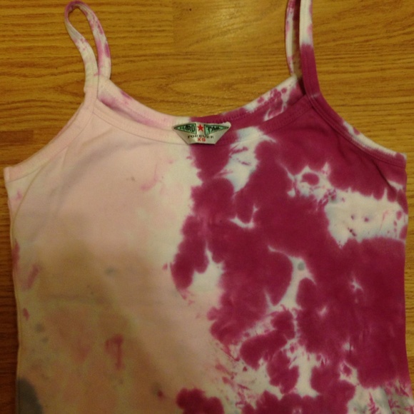 Hard tail tie dye workout tank top w built in bra - Picture 2 of 4