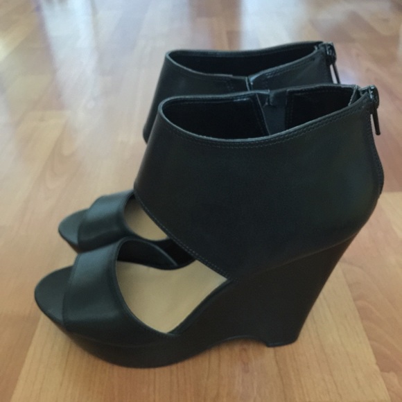 Nine West wedge heels