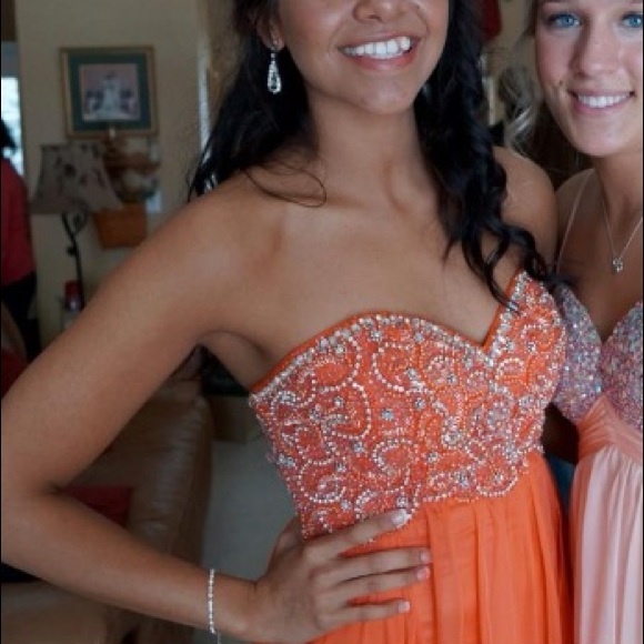 Prom dress