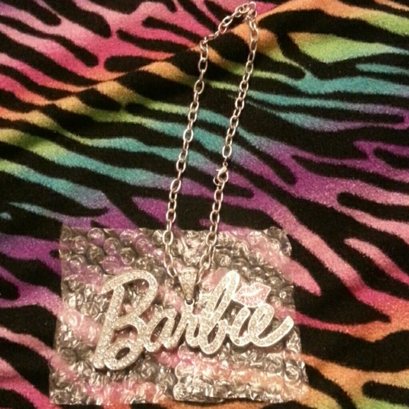 Barbie diamond silver necklace