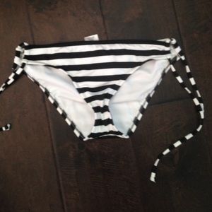 Bathing suit bottoms