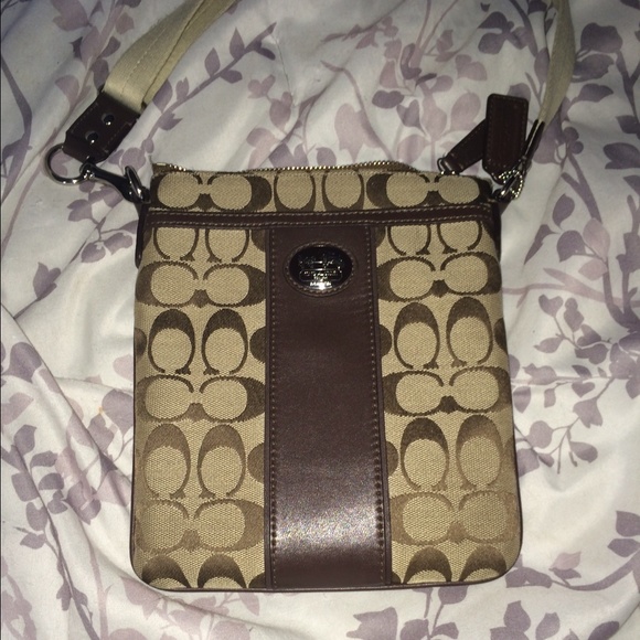 Cross body Coach bag