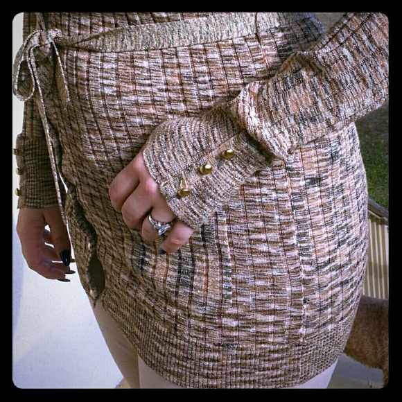 Multi color Cache button down cartigan