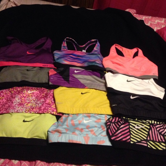Nike sports bra
