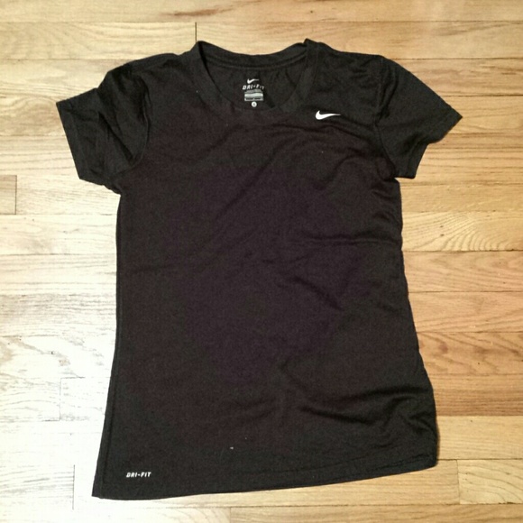 Womens Nike dry fit top