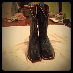 Brand new REAL leather cow girl boots !!