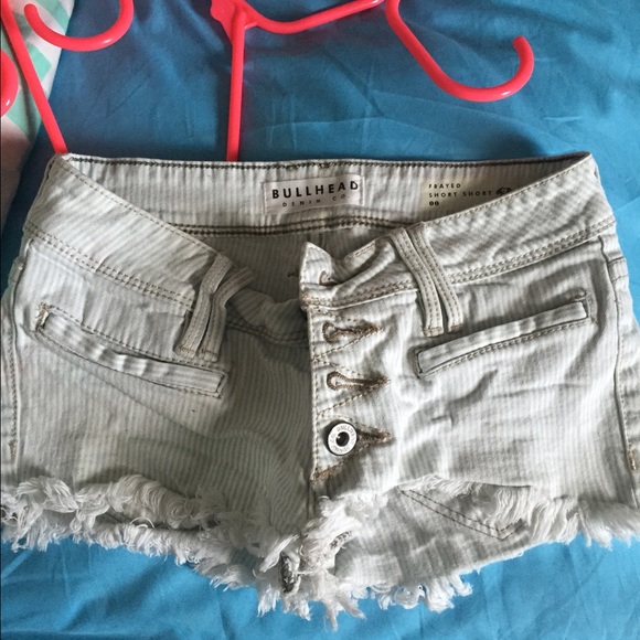 Short shorts
