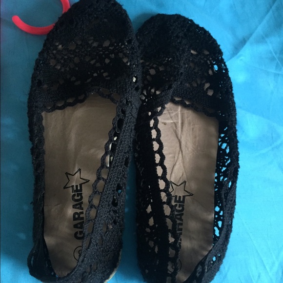 Black shoes