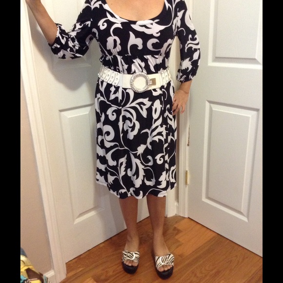 INC INTERNATIONAL CONCEPT. Black and white dress - Picture 2 of 3