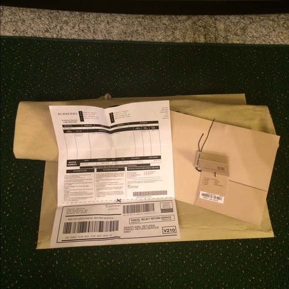 ⛔️SOLD⛔️ Bellacarmen1025 - Picture 3 of 4