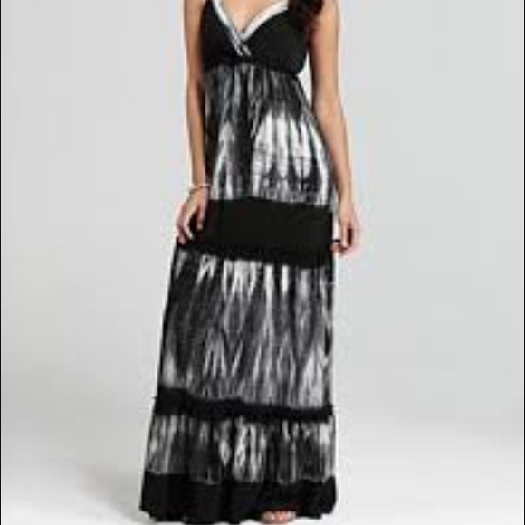BCBG MAXAZRIA MAXI DRESS