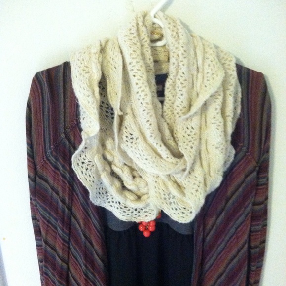 Anthropologie infinity scarf