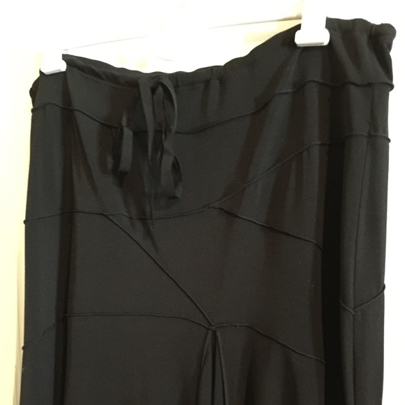 Max Studio Long black maxi skirt