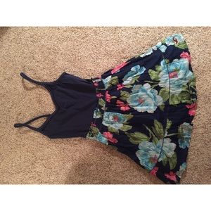 🌸Hollister Floral Dress🌸