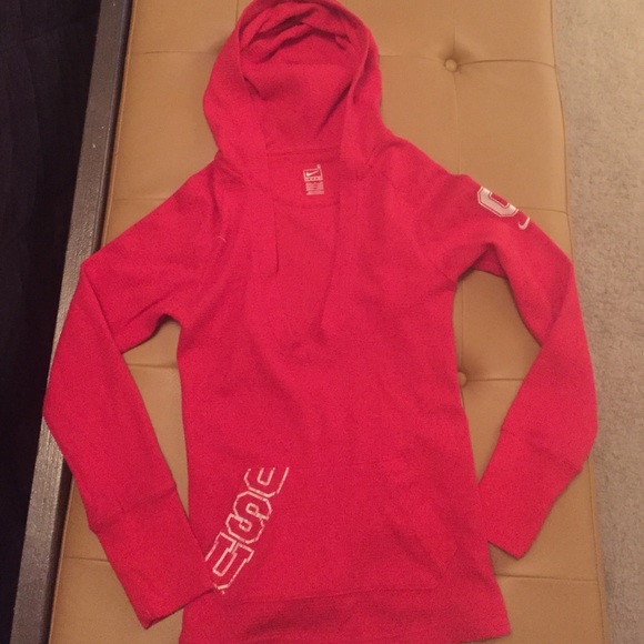 Womens small Nike Ohio State top with hood