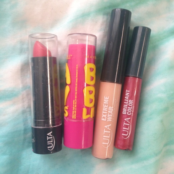 Lip and eye bundle