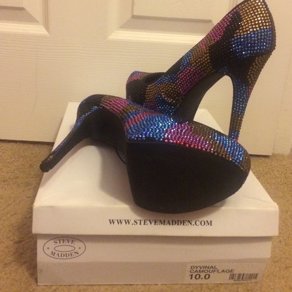 Steve Madden pumps - Picture 2 of 2