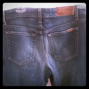 Joe's jeans size 28!