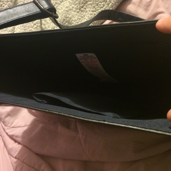 Navy Blue satchel - Picture 2 of 3