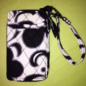 Black & White Vera Bradley Wristlet/Wallet