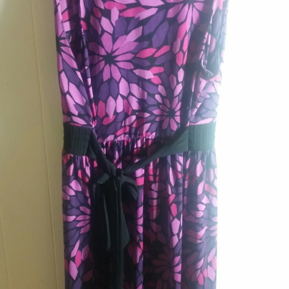 Purple Flowered Low Cut Cocktail Dress - Picture 2 of 4