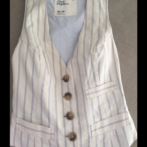 Eagle outfitters vest - Picture 1 of 5