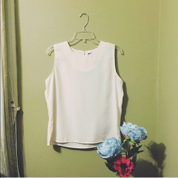 Notations Ivory Tank Top Blouse