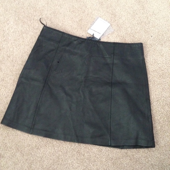 NWT T by Alexander wang black leather mini skirt - Picture 3 of 4