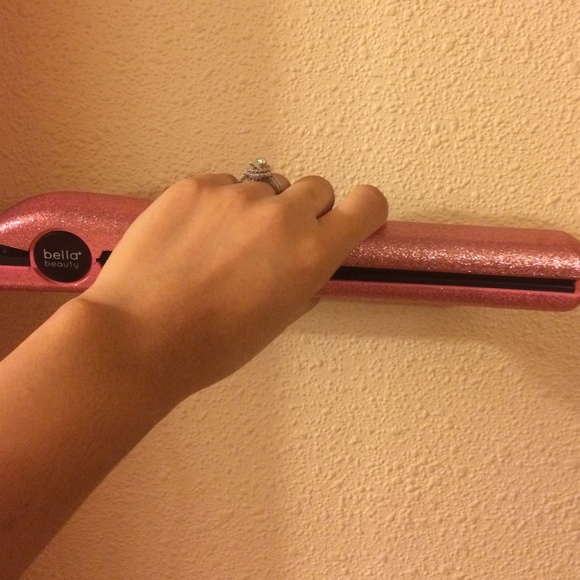 Flat iron