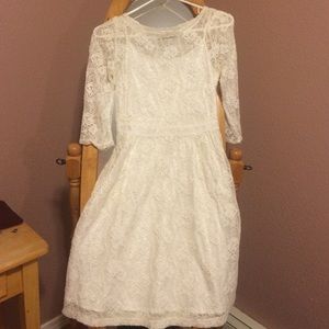 Lace white dress