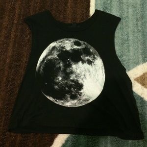 F21 Lunar graphic muscle tee