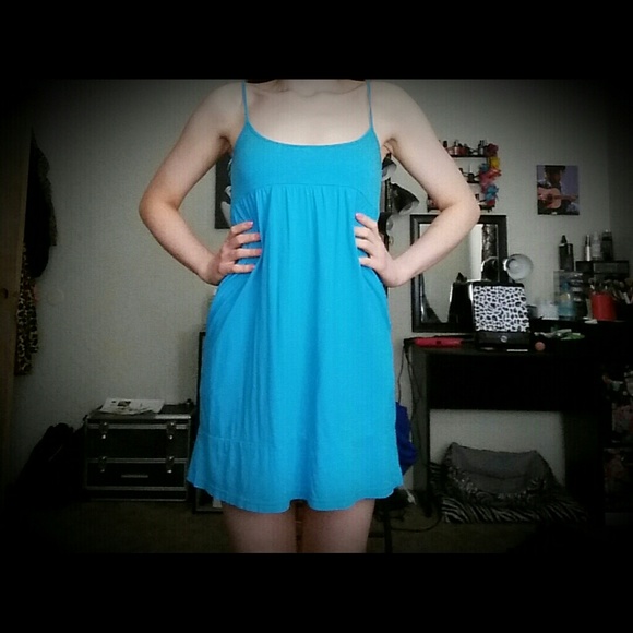 Dress - Picture 2 of 2