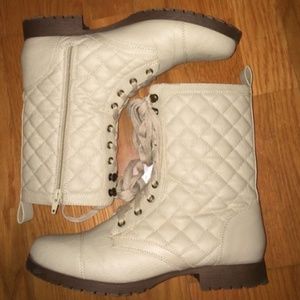 Quilts combat boots