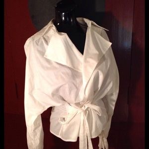 Ellen Tracy Peasant Top