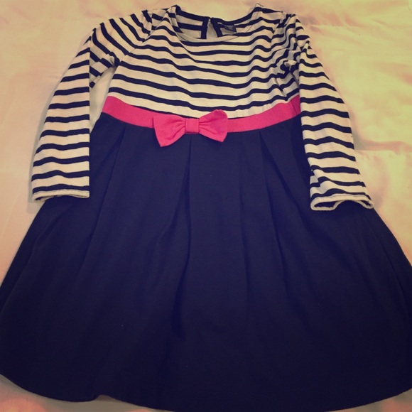 Toddler Gap Striped dress!