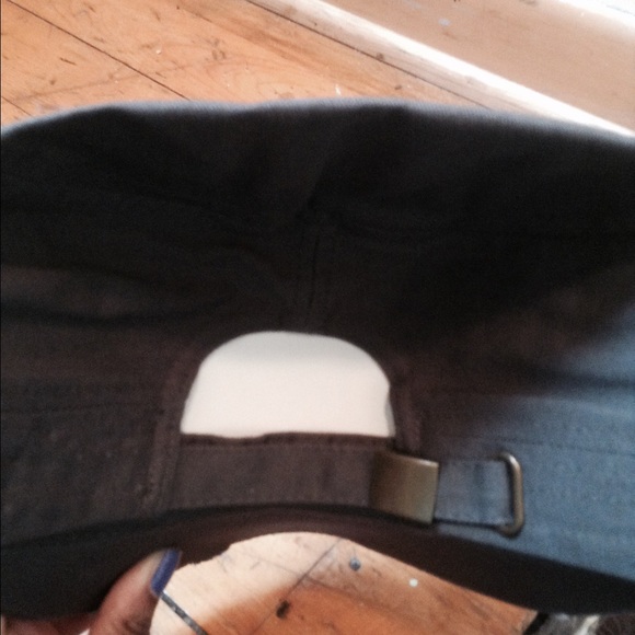 ❤️Dark Gray Studded Hat❤️ - Picture 3 of 3