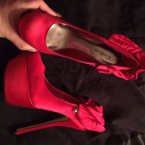 Bebe heels- reservable