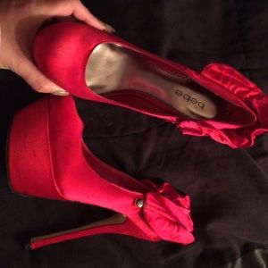 Bebe heels- reservable
