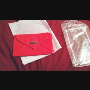 Mary kay clutch