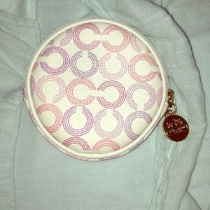 Classic Coach Logo Coin Wallet