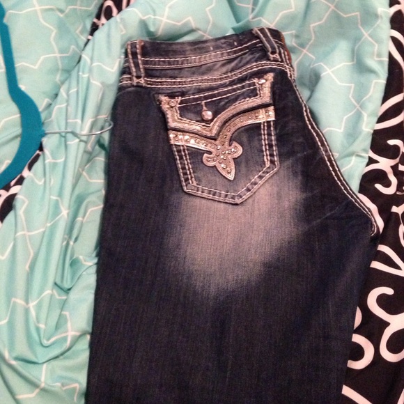 Bootcut medium wash Rocks(NO TRADES) - Picture 2 of 3