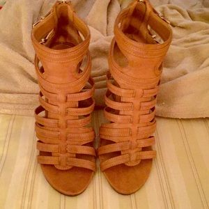 Strappy cognac wedge