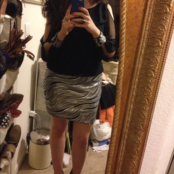 Beautiful classy dress for those elegant nights!!