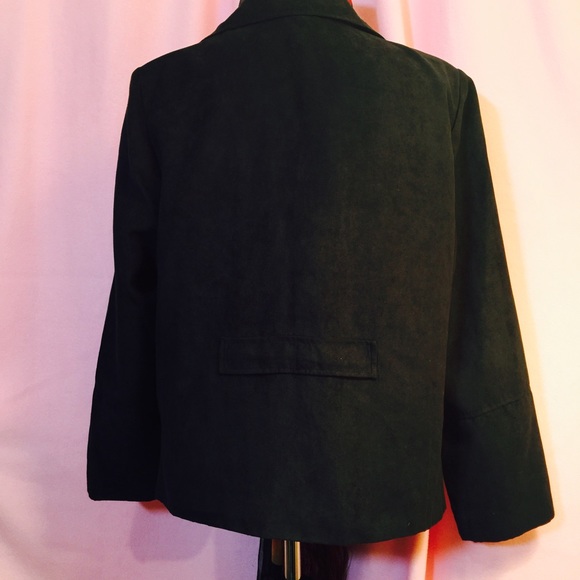 Black jacket - Picture 2 of 3