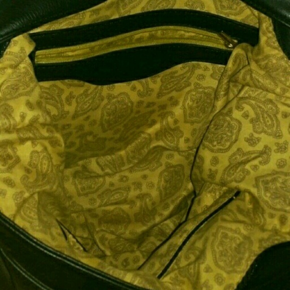 Large black handbag/crossbody - Picture 2 of 4