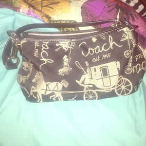 ✨Perfect Condition✨Small Coach Bag/ Large wristlet