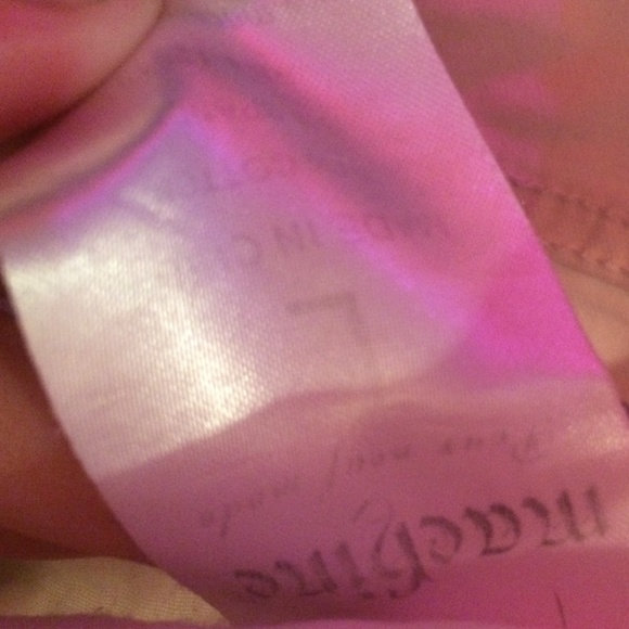 WHITE SUMMER SHORTS ! - Picture 2 of 3