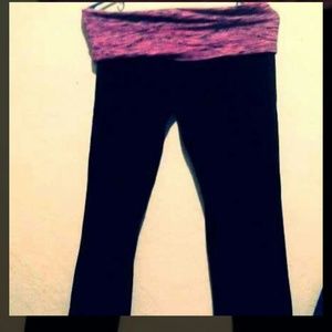 Pink zebra yoga pants