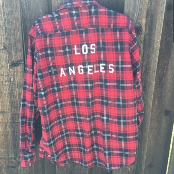 ISO! - Picture 3 of 4