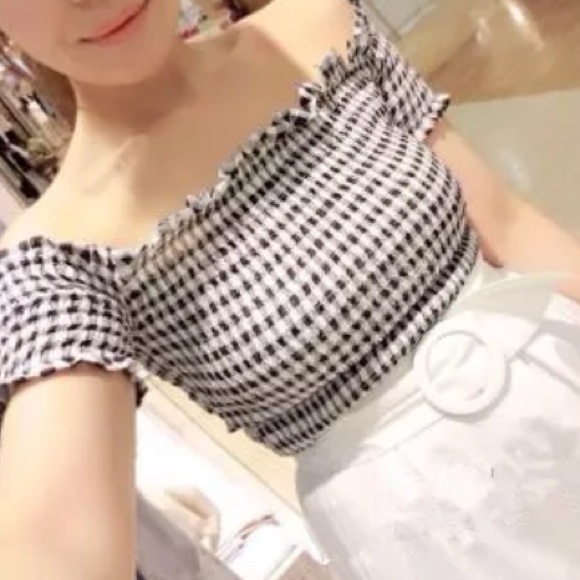 cute top - Picture 2 of 4
